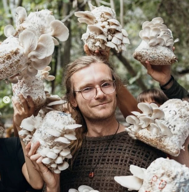 Light Cellar Medicinal Mushroom Symposium 2022: Discover The Healing Powers Of Fungi Online Courses 7 Light Cellar Medicinal Mushroom Symposium 2022: Discover The Healing Powers Of Fungi Online Courses