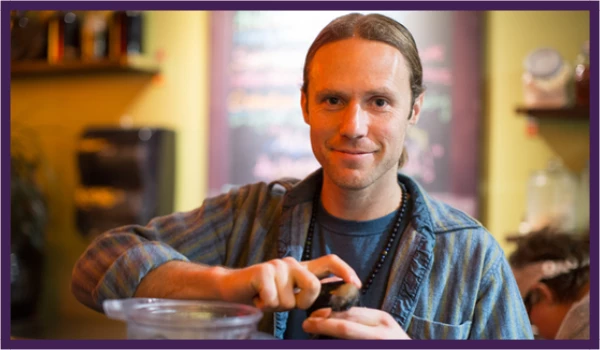 Light Cellar ELIXIR LIFE: Learn How To Craft Nourishing Herbal Beverages For Energy, Immunity, & Stress Relief